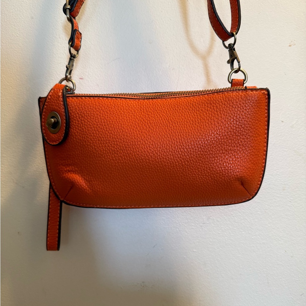 Joy Susan Crossbody Purse Wristlet Clutch Vegan Faux Leather Orange NWOT - Picture 5 of 6